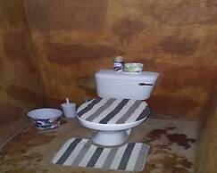 Omapaha Traditional Hut