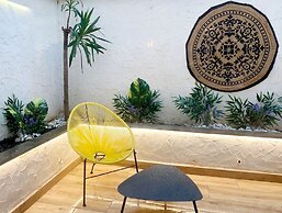 Y Hostel - Albergue Juvenil