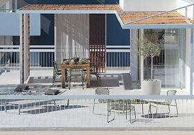 Sea View Beach Penthouse – Athens Coast
