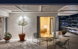 Sea View Beach Penthouse – Athens Coast