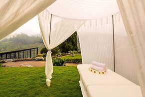 The Clovelly Bungalow
