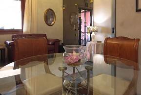Hotel Rose & Crown