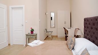 Flowers Zagreb Downtown