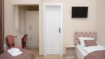 Flowers Zagreb Downtown