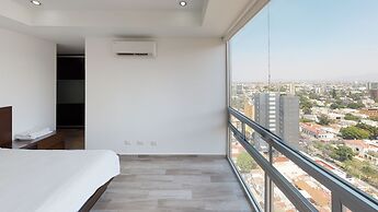 Luxury Penthouse in Chapultepec Guadalajara 17A