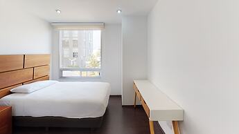 Comfortable and Trendy Apartment 2C