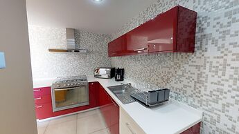 Comfortable and Trendy Apartment 2C