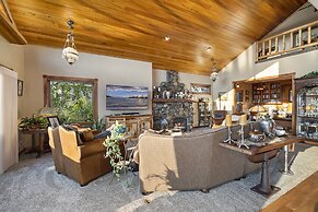 The Inn on Bigfork Bay