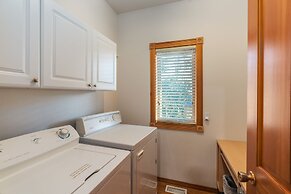 The Inn on Bigfork Bay