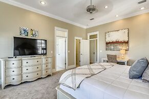 Paradise Pointe - Gorgeous 4 BR home with pool by RedAwning