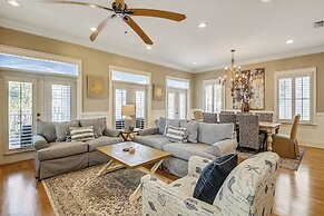 Paradise Pointe - Gorgeous 4 BR home with pool by RedAwning