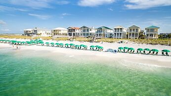 Paradise Pointe - Gorgeous 4 BR home with pool by RedAwning