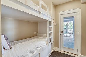 Paradise Pointe - Gorgeous 4 BR home with pool by RedAwning