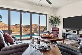 Luxury Zion Desert Getaway 8 Bedroom Townhouse by RedAwning