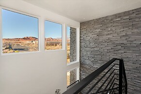 Luxury Zion Desert Getaway 8 Bedroom Townhouse by RedAwning