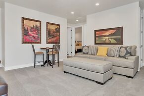 Luxury Zion Desert Getaway 8 Bedroom Townhouse by RedAwning