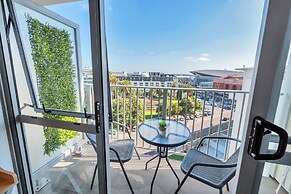 Stylish Central 2 Bedroom Apartment