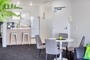 Stylish Central 2 Bedroom Apartment