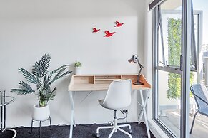 Stylish Central 2 Bedroom Apartment