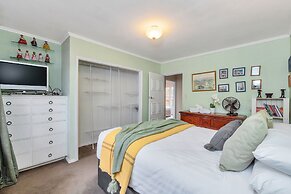 Rustic 2BR nr Mission Bay w Garden view