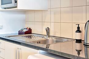 Sea City Views Takapuna Studio w Carpark