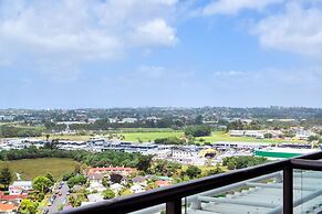 Sea City Views Takapuna Studio w Carpark