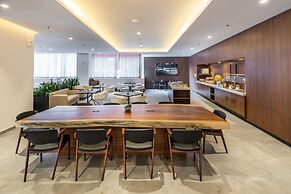 City Express Plus by Marriott San Luis Potosí