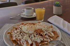 City Express Plus by Marriott San Luis Potosí