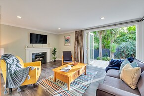 Castor Bay Home near Albany Sleeps 9