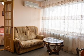 AMAKS Congress Hotel