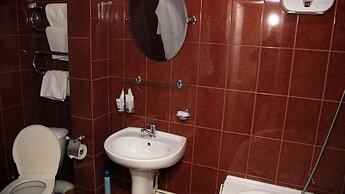 AMAKS Congress Hotel