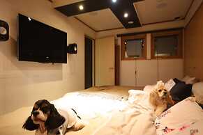 Sapporo Hiraoka Dog Hotel
