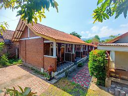 Genthong Homestay - Hostel