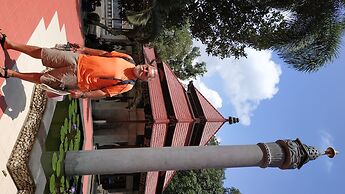 Genthong Homestay - Hostel