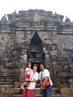 Genthong Homestay - Hostel