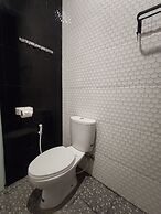 Genthong Homestay - Hostel