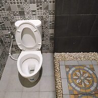 Genthong Homestay - Hostel