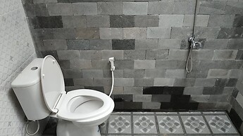 Genthong Homestay - Hostel