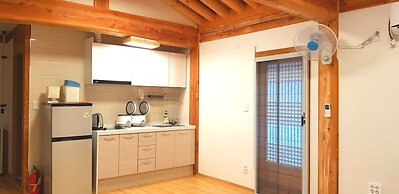 Danyang Sobaeksan Hanok Pension