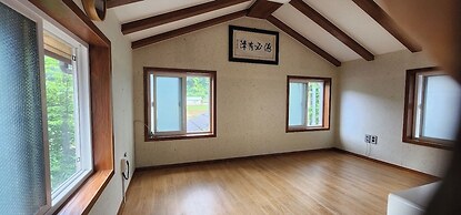 Danyang Sobaeksan Hanok Pension