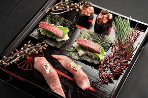 Nazuna Kyoto Tsubaki St.