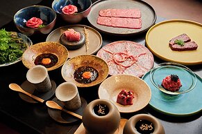 Nazuna Kyoto Tsubaki St.