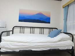 Roland’s House 302