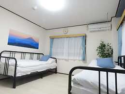 Roland’s House 302