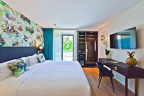 Hotel La Villa Port d Antibes & Spa