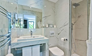 Hotel La Villa Port d Antibes & Spa