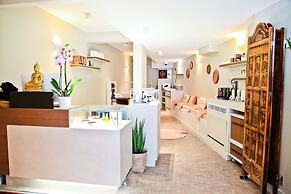 Hotel La Villa Port d Antibes & Spa