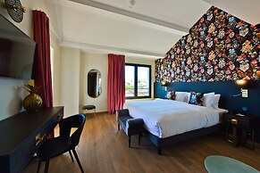 Hotel La Villa Port d Antibes & Spa