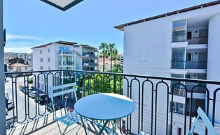 Hotel La Villa Port d Antibes & Spa