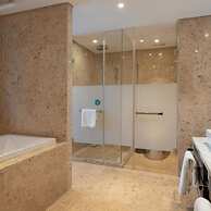 Vyluk J Hotel Lishui Rail Station